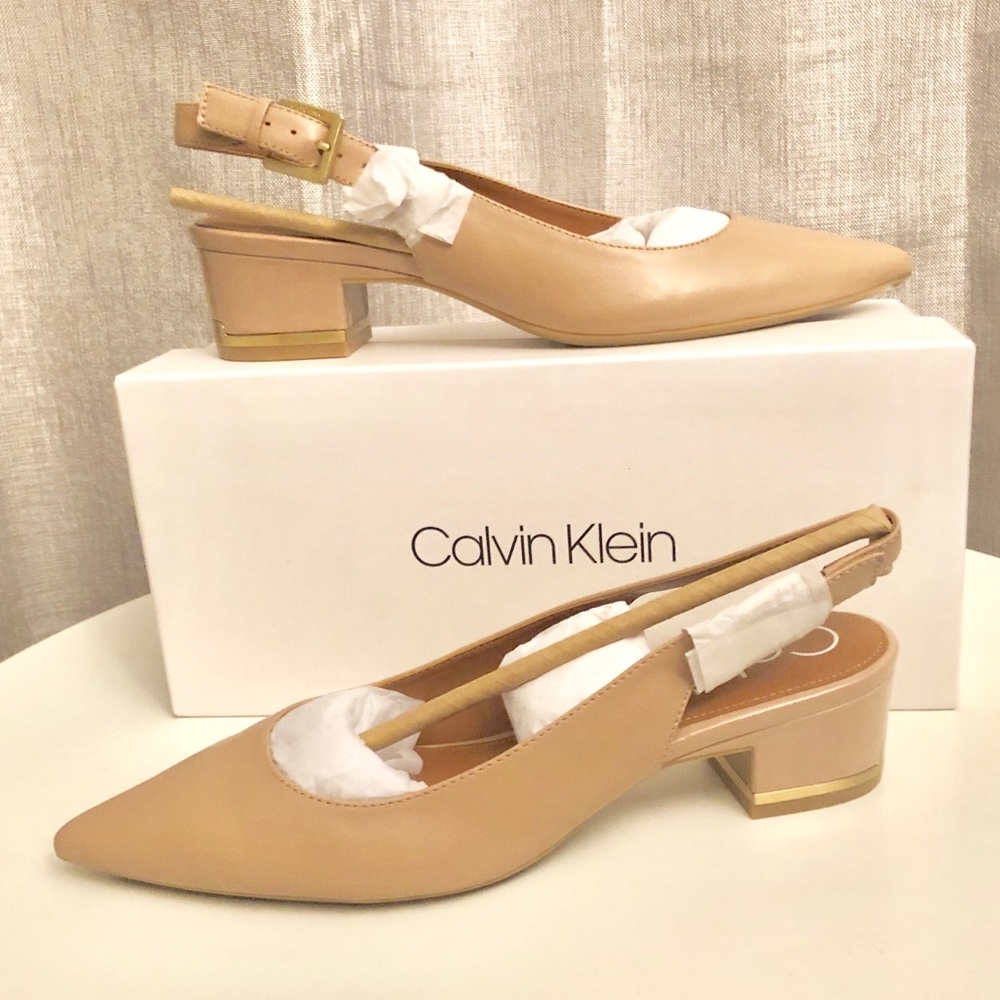 Calvin Klein Low Slung Kitten Heels, Size 7.5